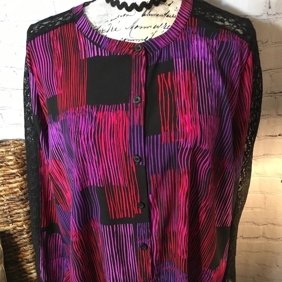 attention lace arm long sleeve blouse. - Picture 3 of 9